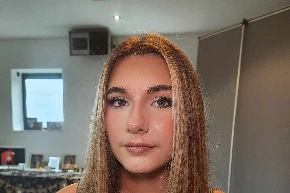 Bronzed occasion makeup look